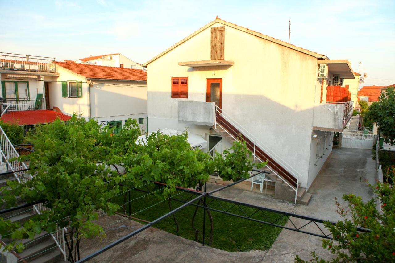 Apartmani Ana Juricev Vodice Dış mekan fotoğraf