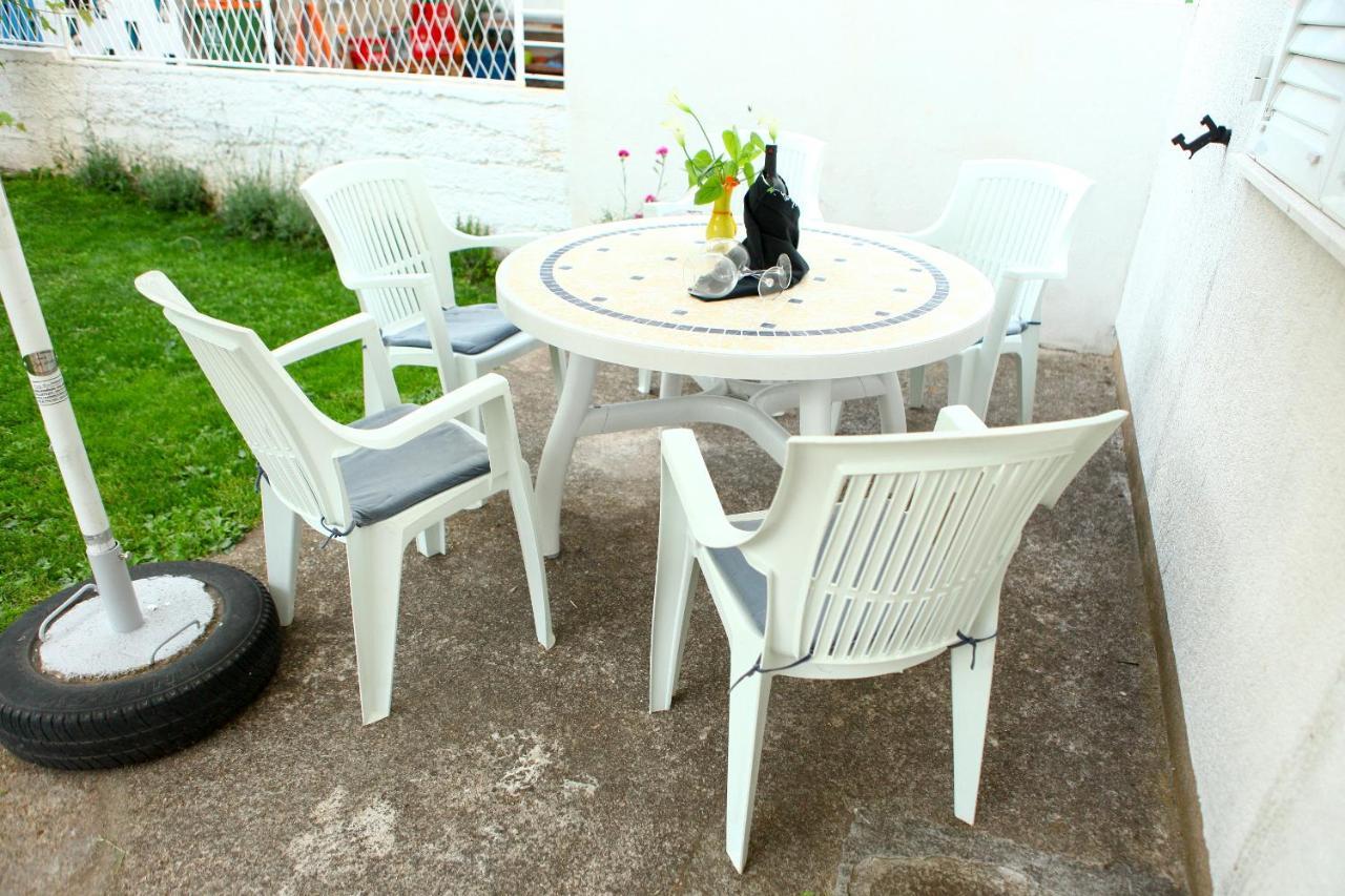 Apartmani Ana Juricev Vodice Dış mekan fotoğraf