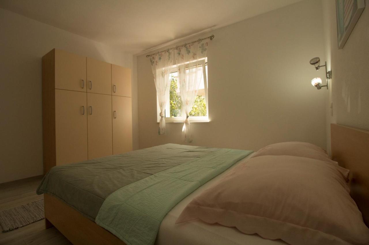 Apartmani Ana Juricev Vodice Dış mekan fotoğraf