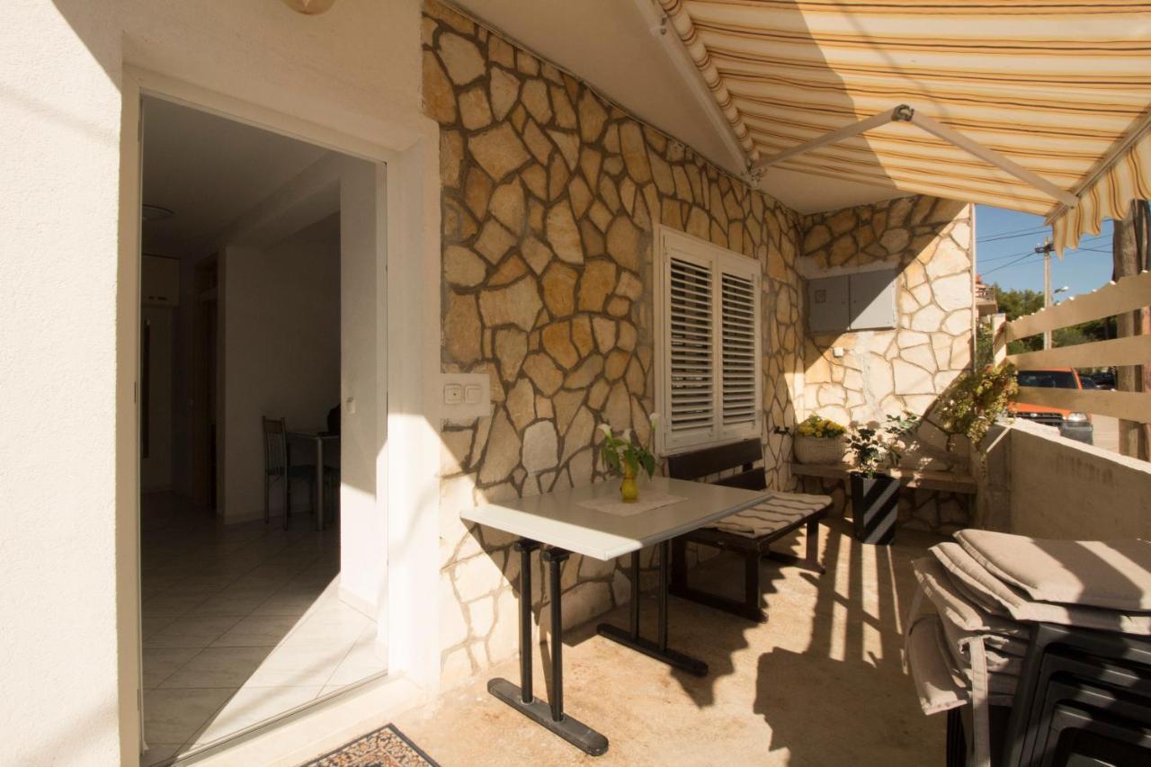 Apartmani Ana Juricev Vodice Dış mekan fotoğraf