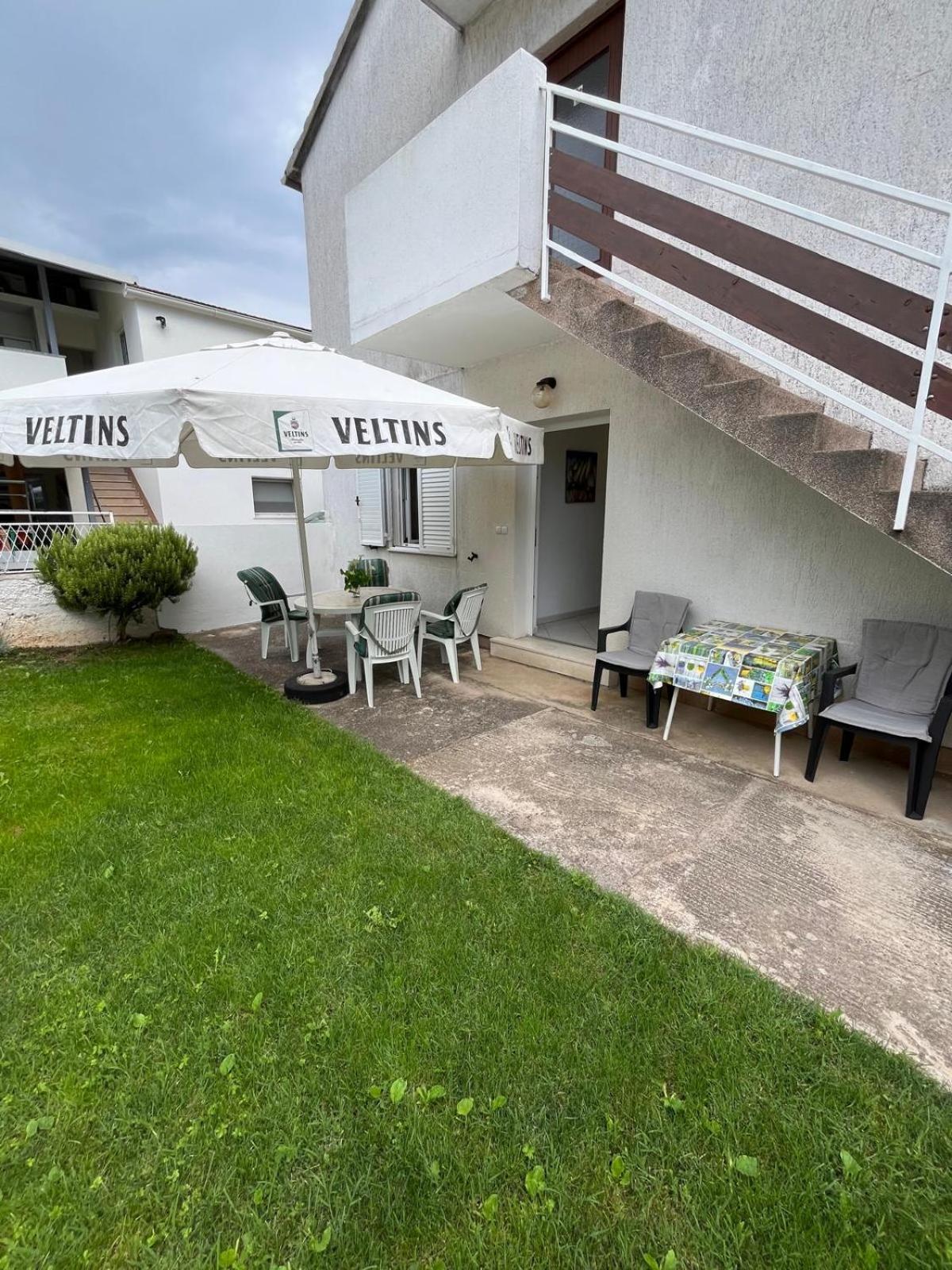 Apartmani Ana Juricev Vodice Dış mekan fotoğraf