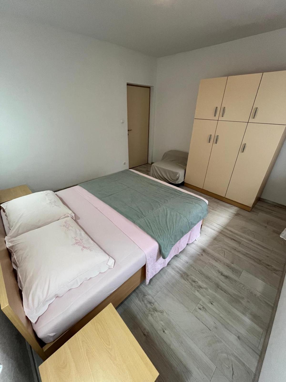 Apartmani Ana Juricev Vodice Dış mekan fotoğraf